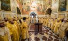 Архієпископ Феодосій співслужив Предстоятелю на всенічному бдінні у Києво-Печерській Лаврі