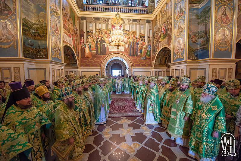 В день памяти прп.Антония Печерского архиепископ Феодосий сослужил Предстоятелю УПЦ в Киево-Печерской Лавре (+ВИДЕО)